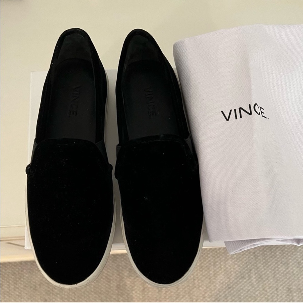 Vince black velvet slip on sneaker in size 6. Comes with the box and duster.